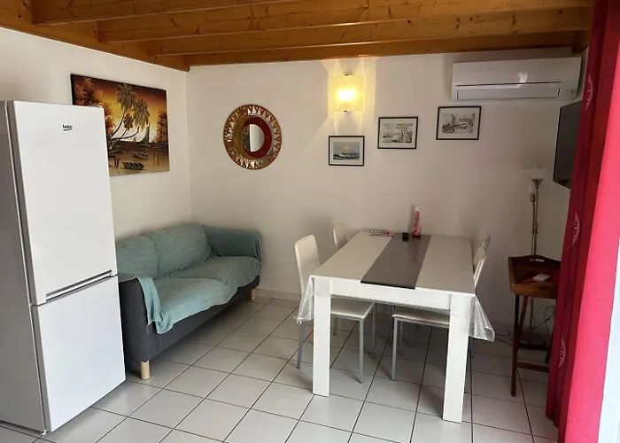 Holidayland 122 T3 Mezzanine 7 Couchages Climatisé Narbonne-Plage
